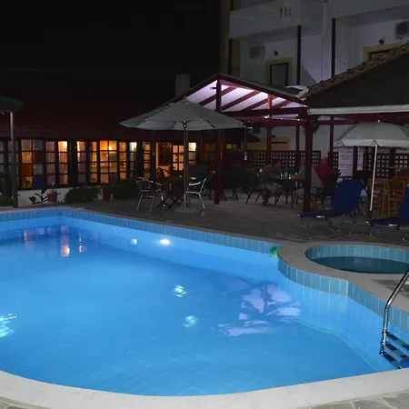 Aparthotel Park 2*